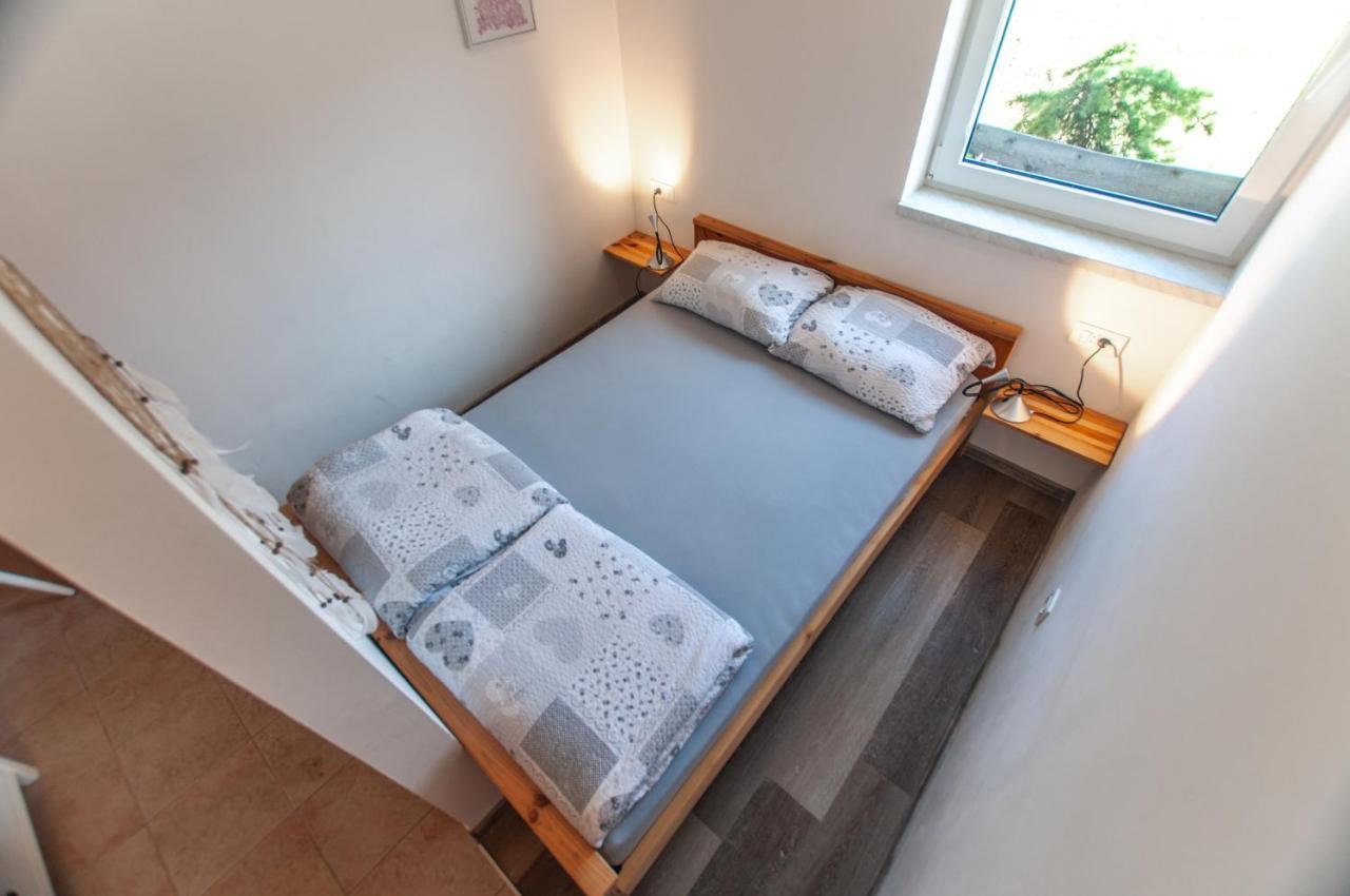 Apartments Julia בוהין מראה חיצוני תמונה